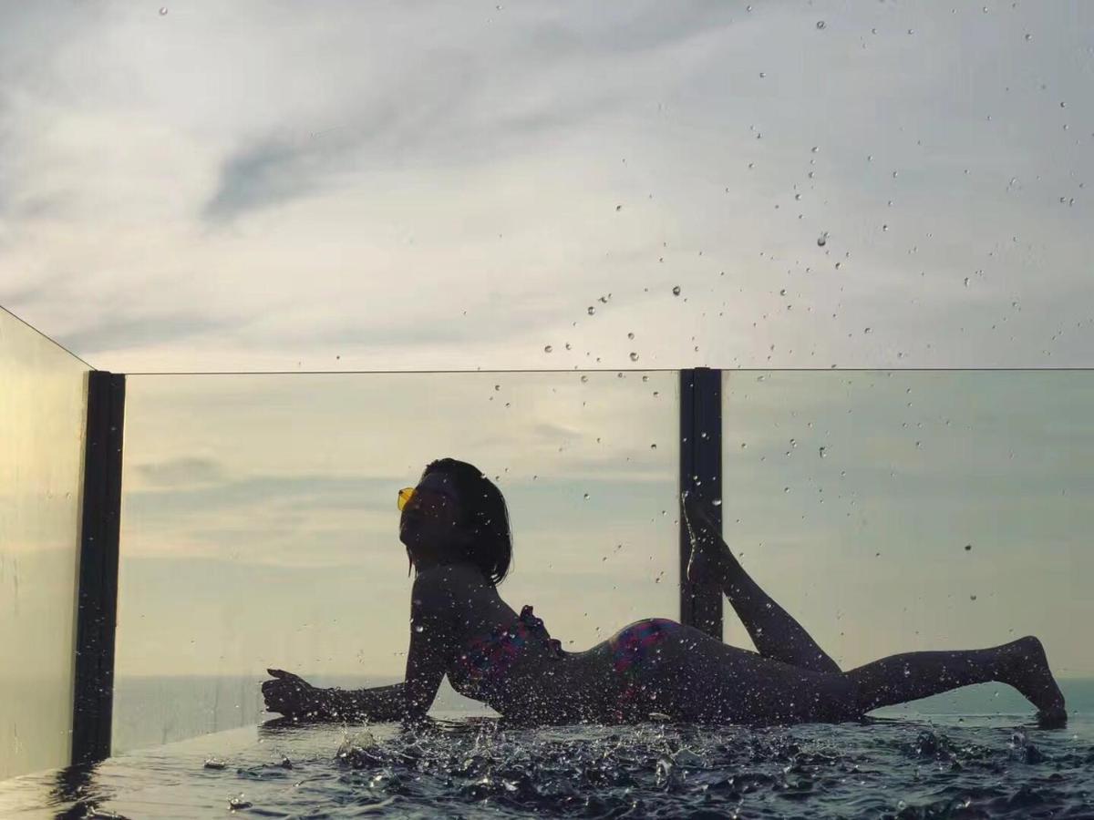 Apartment 泰国芭提雅顶层无边游泳池公寓thebase健身房 Pattaya